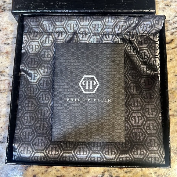 NEW Philipp Plein Limited Edition Black Leather Skull Credit Card Holder in Box - Picture 6 of 7